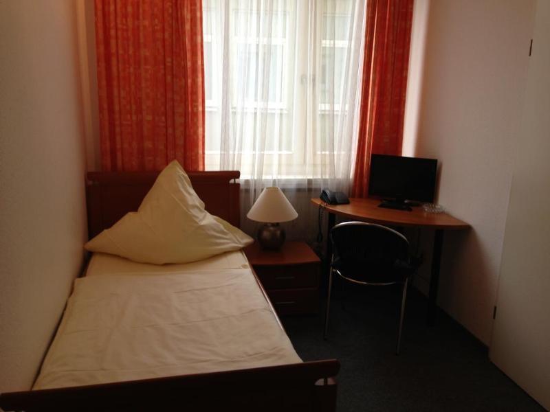 Hotel Schwarzer Baer Hannover Luaran gambar
