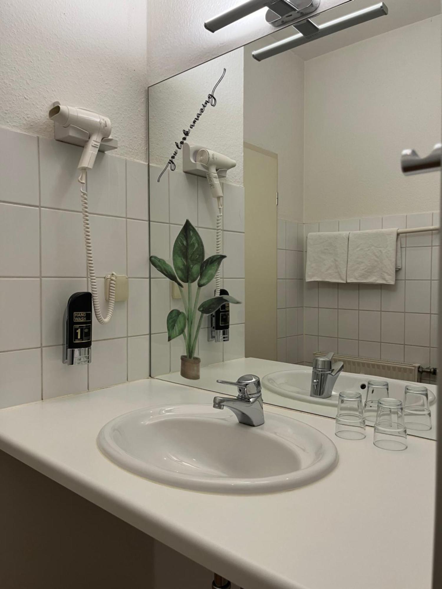 Hotel Schwarzer Baer Hannover Luaran gambar