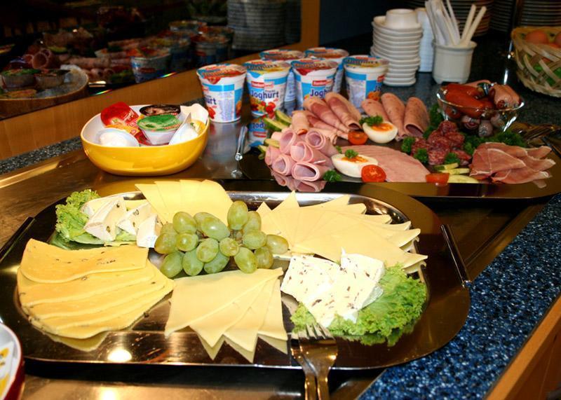 Hotel Schwarzer Baer Hannover Luaran gambar